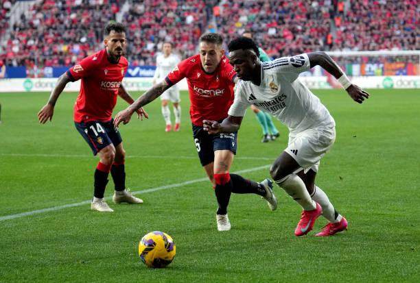 开云体育入口-皇马又在裁判问题遭灾，赢不下也怪进球手段太单一